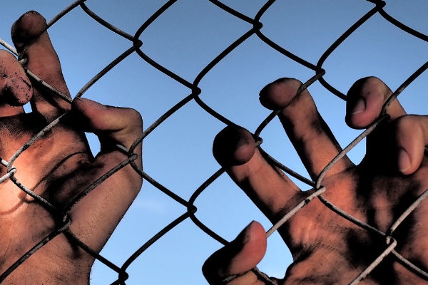 Deadlines Disrupting Migrant Children to Stay Legally